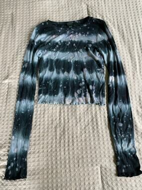 Wild Fable Tie Dye Long Sleeved Cropped Top